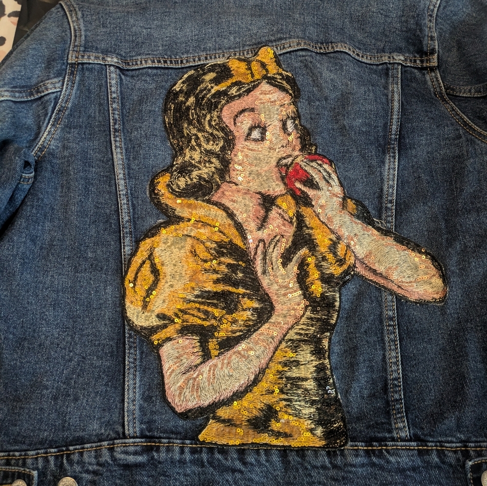 Denim Jacket  Disney Snow White details